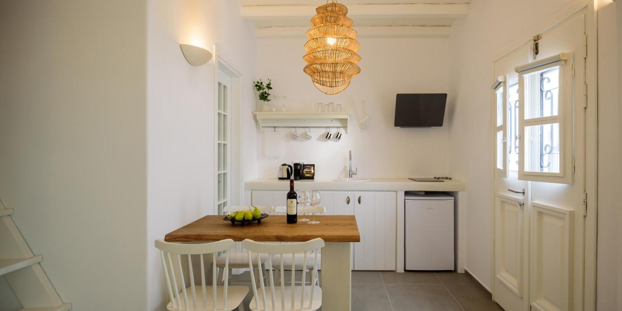 Nefeli Sunset Studios Поллония Номер фото