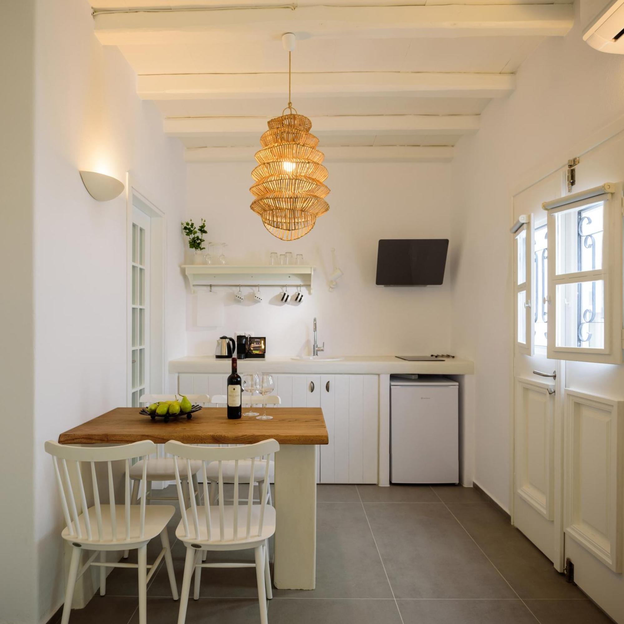 Nefeli Sunset Studios Поллония Экстерьер фото