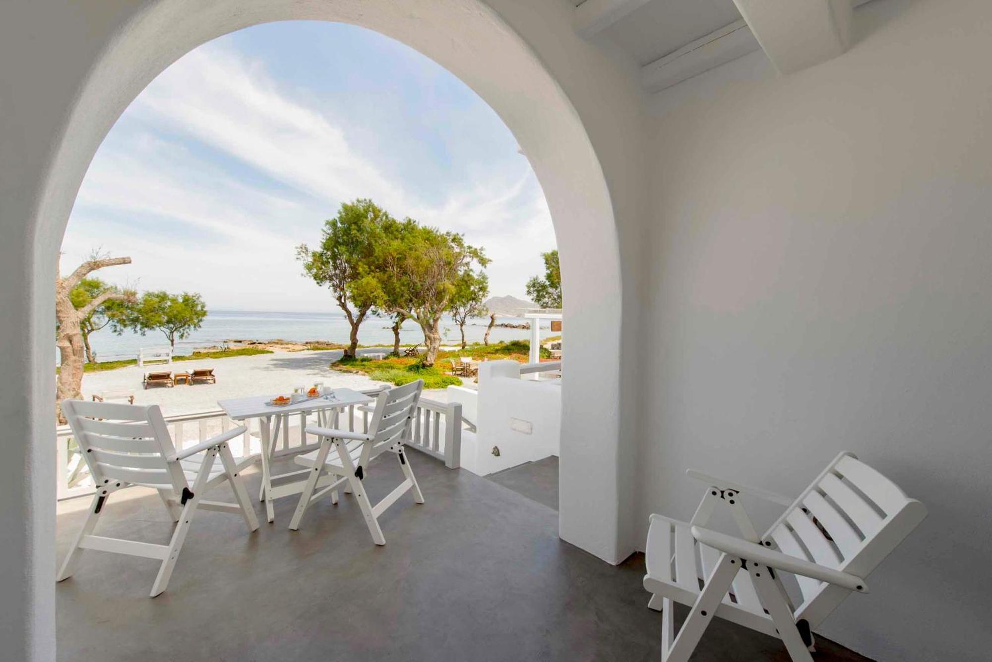 Nefeli Sunset Studios Поллония Номер фото